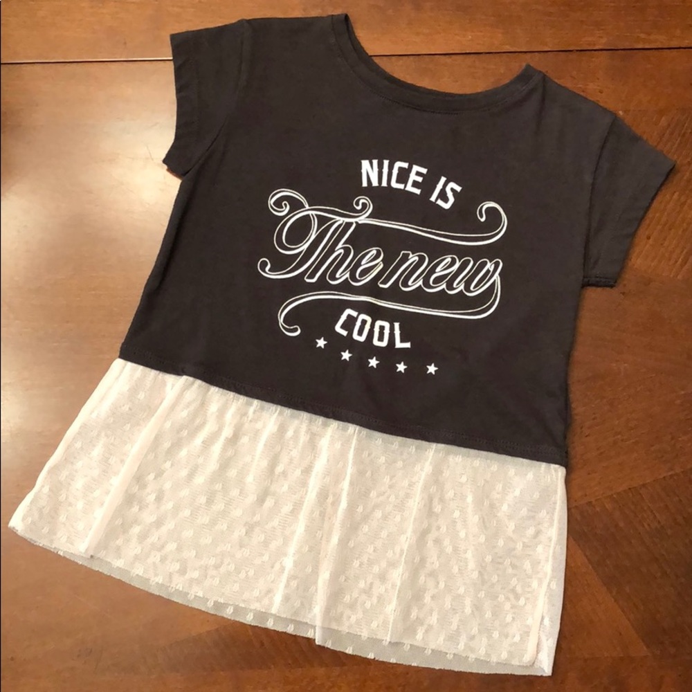 Toddler tee with lace hem. Like New!